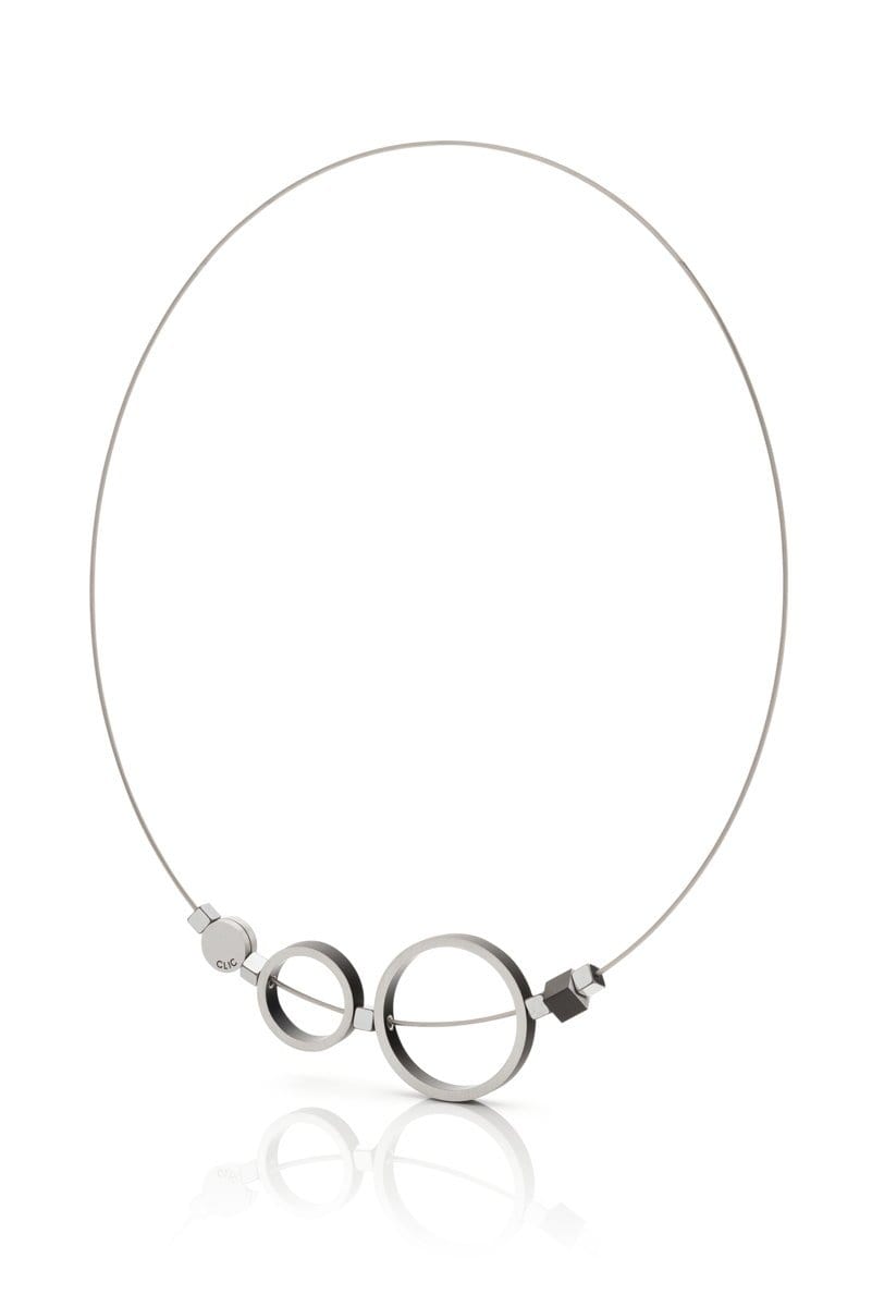 Collar Anillos Negro C186Z