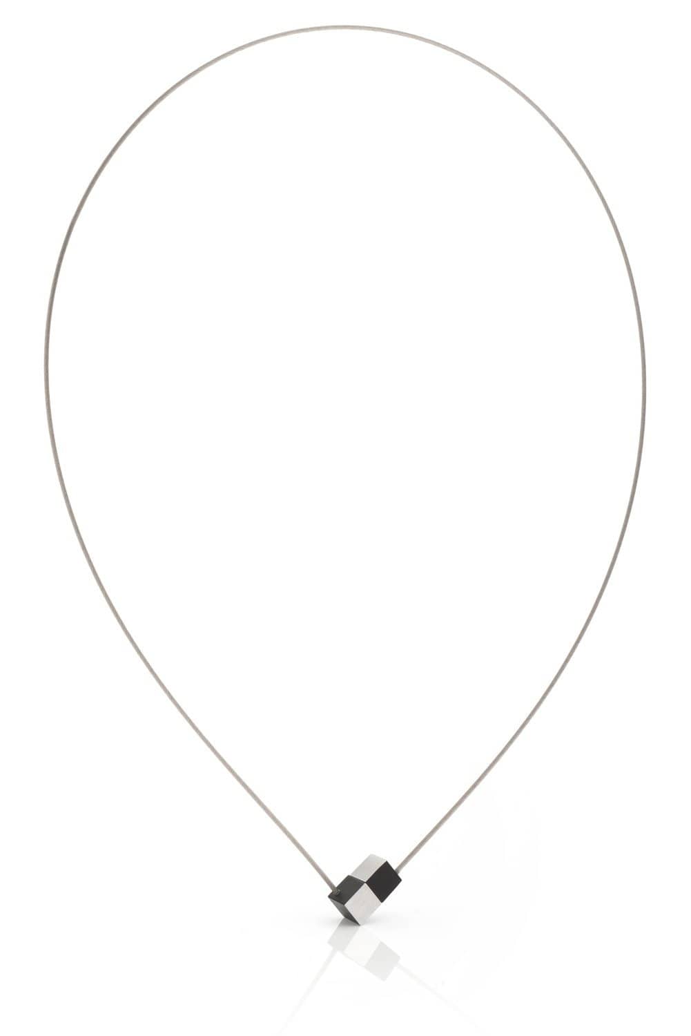 Collier Twee kubusjes Zwart C205Z