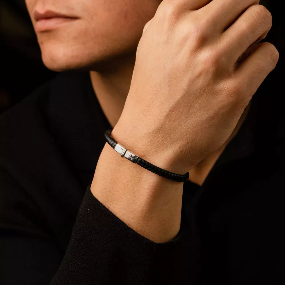 Xtra small trenzada negra - pulsera de hombre