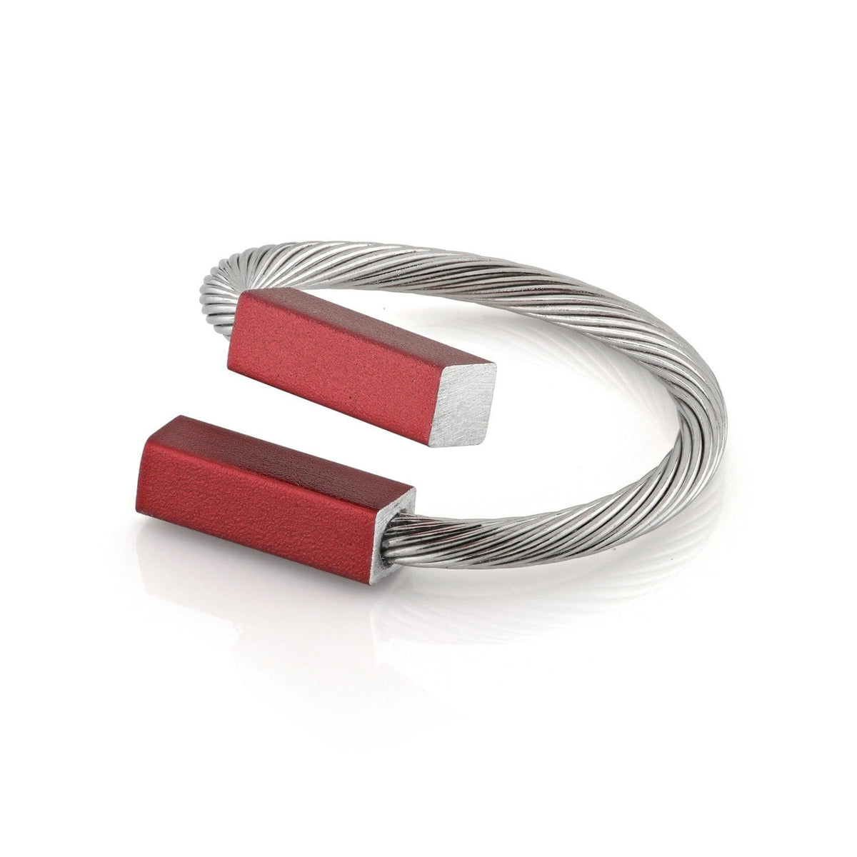 Anillo de acero con dos barras rojas en los extremos.