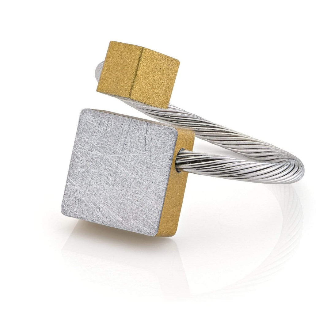 Ring vierkant en kubusje Goudkleurig|Geel fits most R7G
