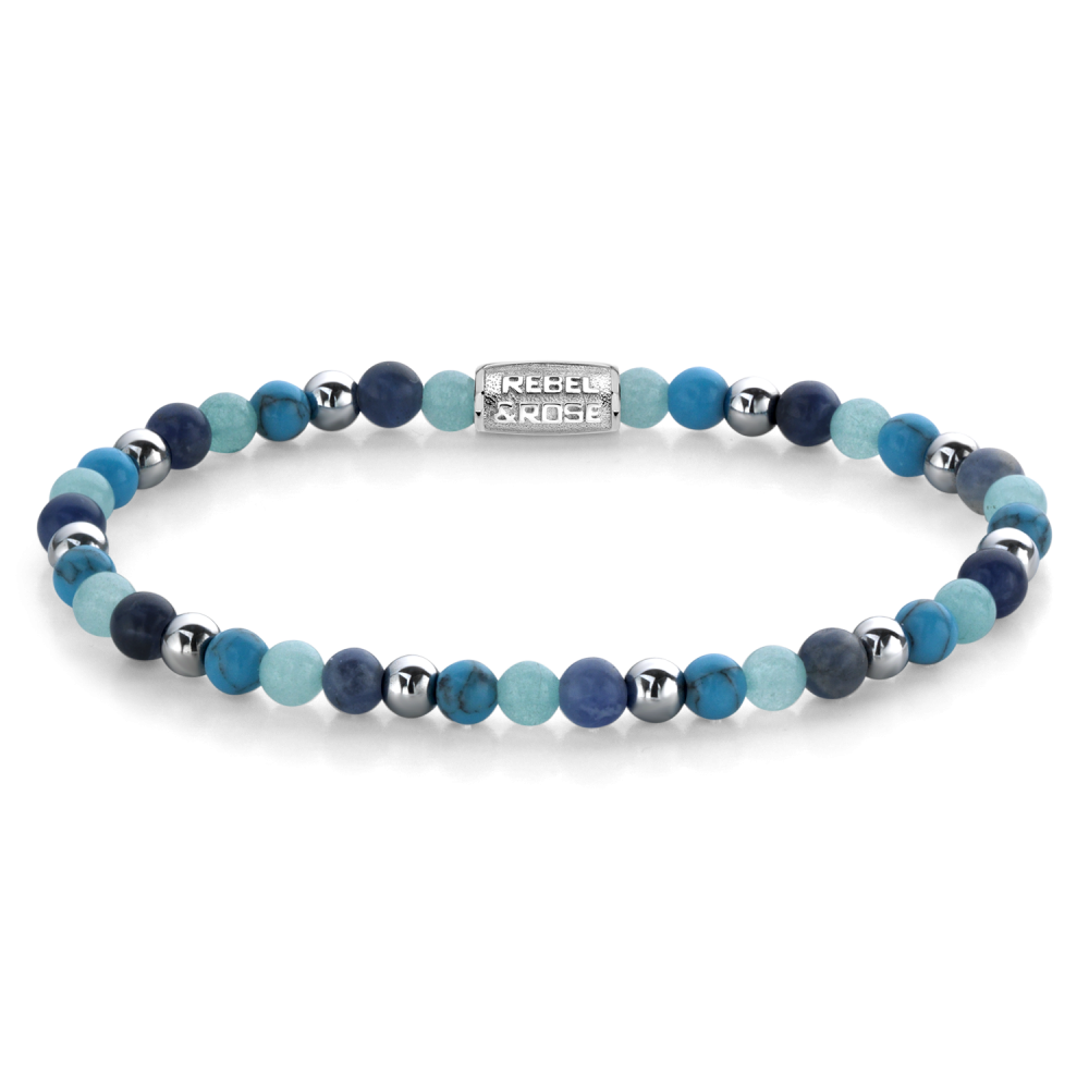 Pulsera de cuentas en tonos azules y verdes, con detalles en plata.