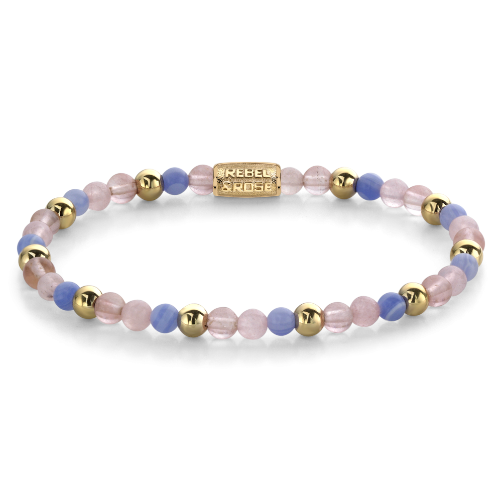 Pulsera de cuentas en tonos rosa y azul, con detalles en oro amarillo ionizado de 18 quilates.
