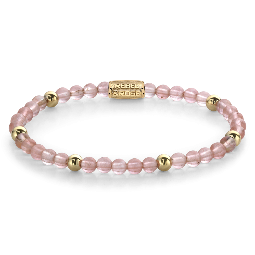 Pulsera de cuentas de color rosa con detalles en oro amarillo ionizado de 18 quilates.