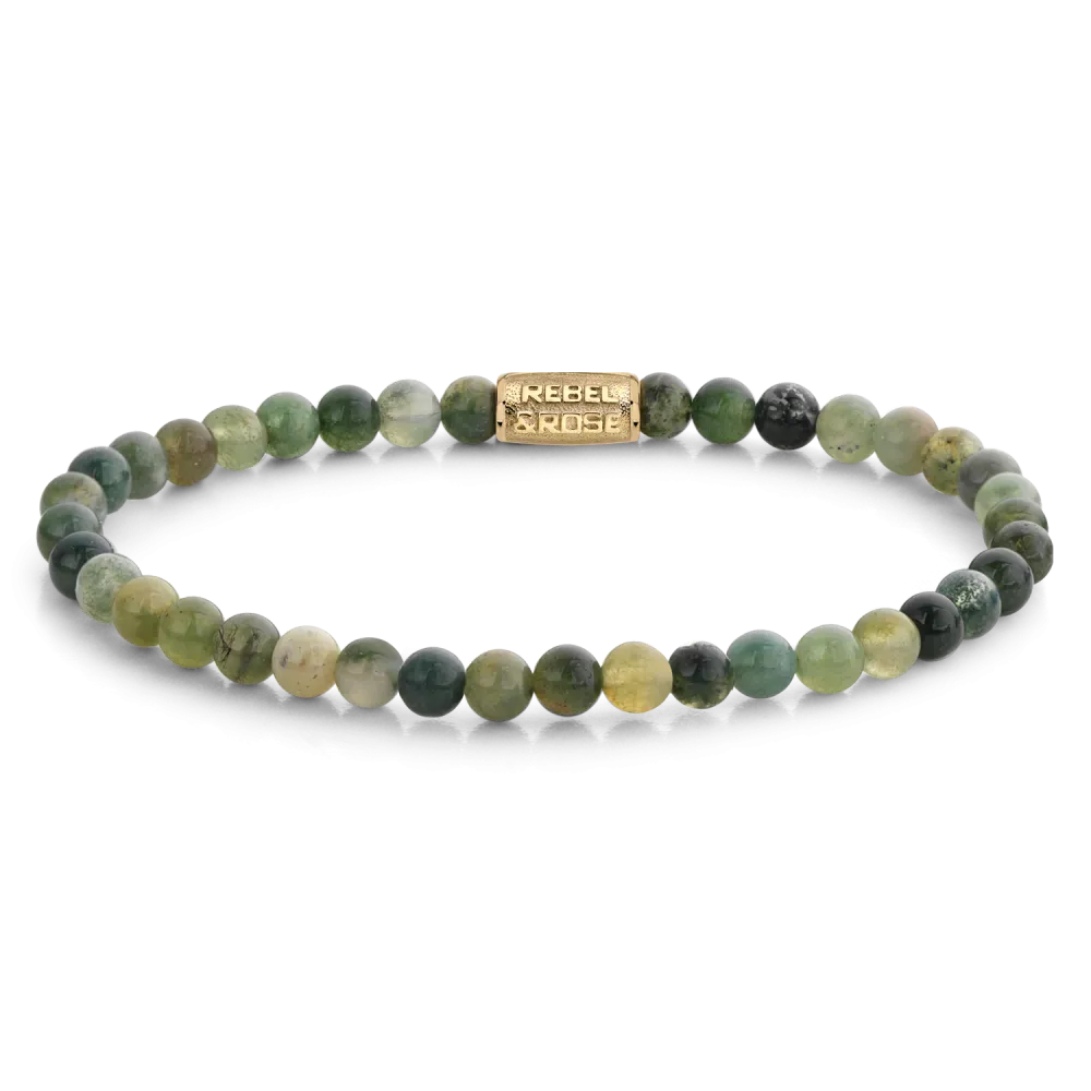 Pulsera de cuentas en tonos verdes y dorados, con un detalle en oro amarillo.