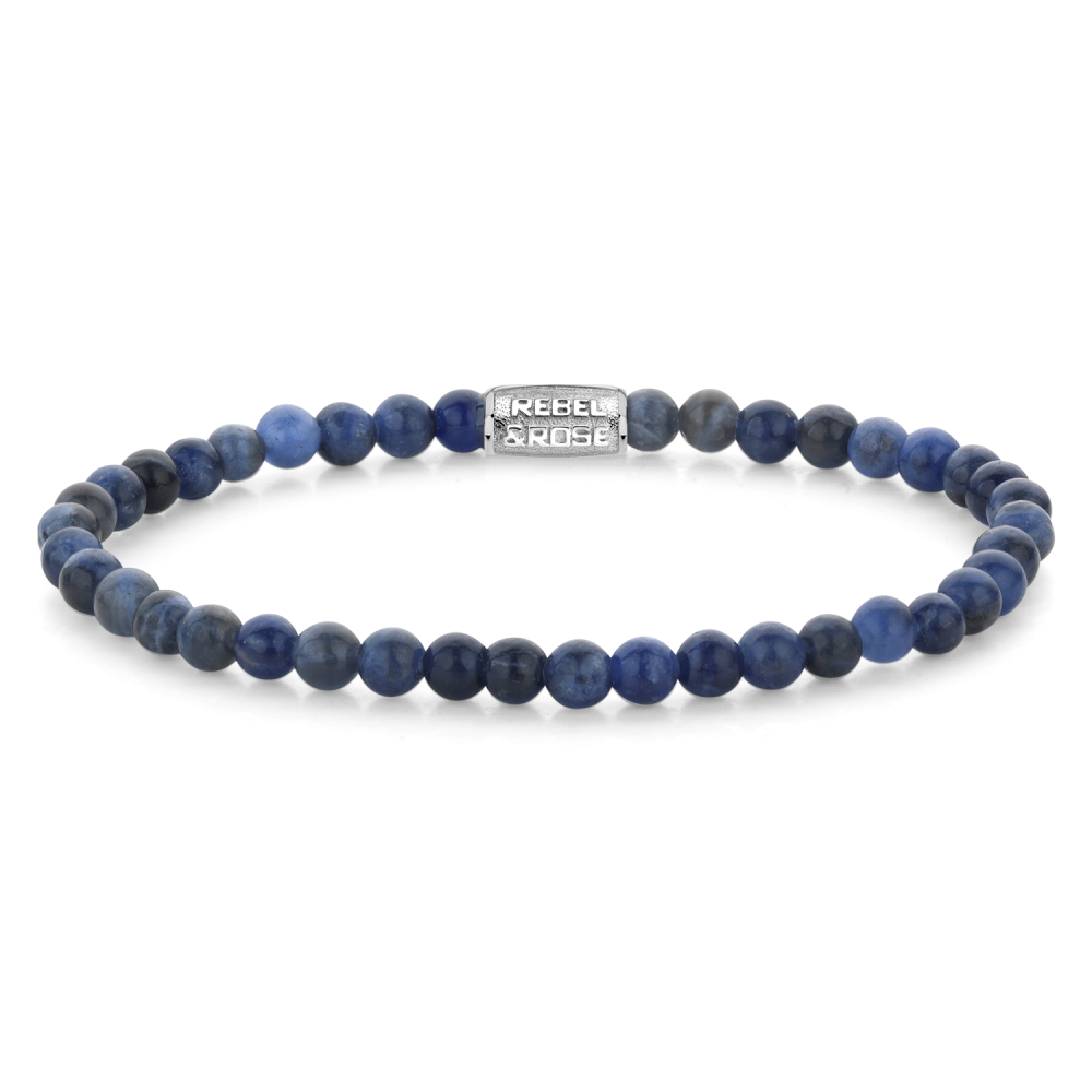 Pulsera de cuentas azul medianoche de 4 mm con detalles plateados.