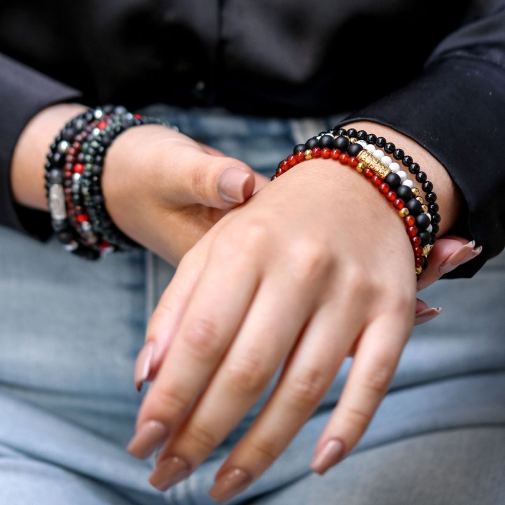 Matt Black Madonna - chapado en oro amarillo - 6mm - pulsera de mujer