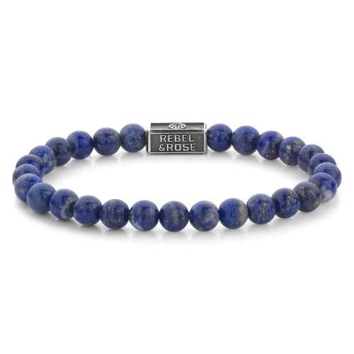 Pulsera de cuentas azul con detalle metálico en el centro.
