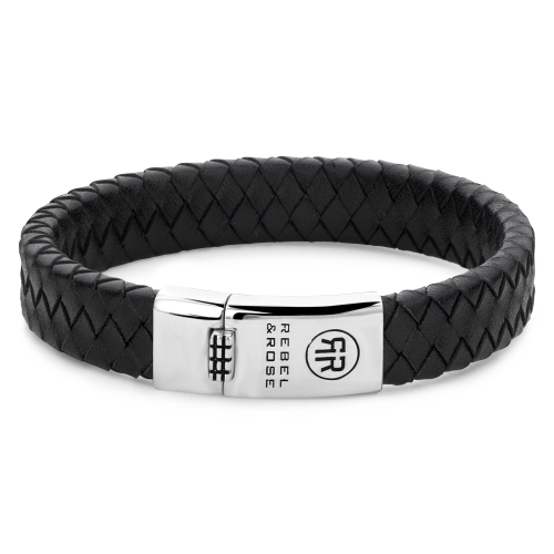 Pulsera de cuero trenzada negra con cierre de acero inoxidable.
