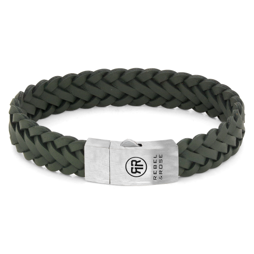 Pulsera de cuero trenzada en color verde mate con cierre de acero inoxidable.