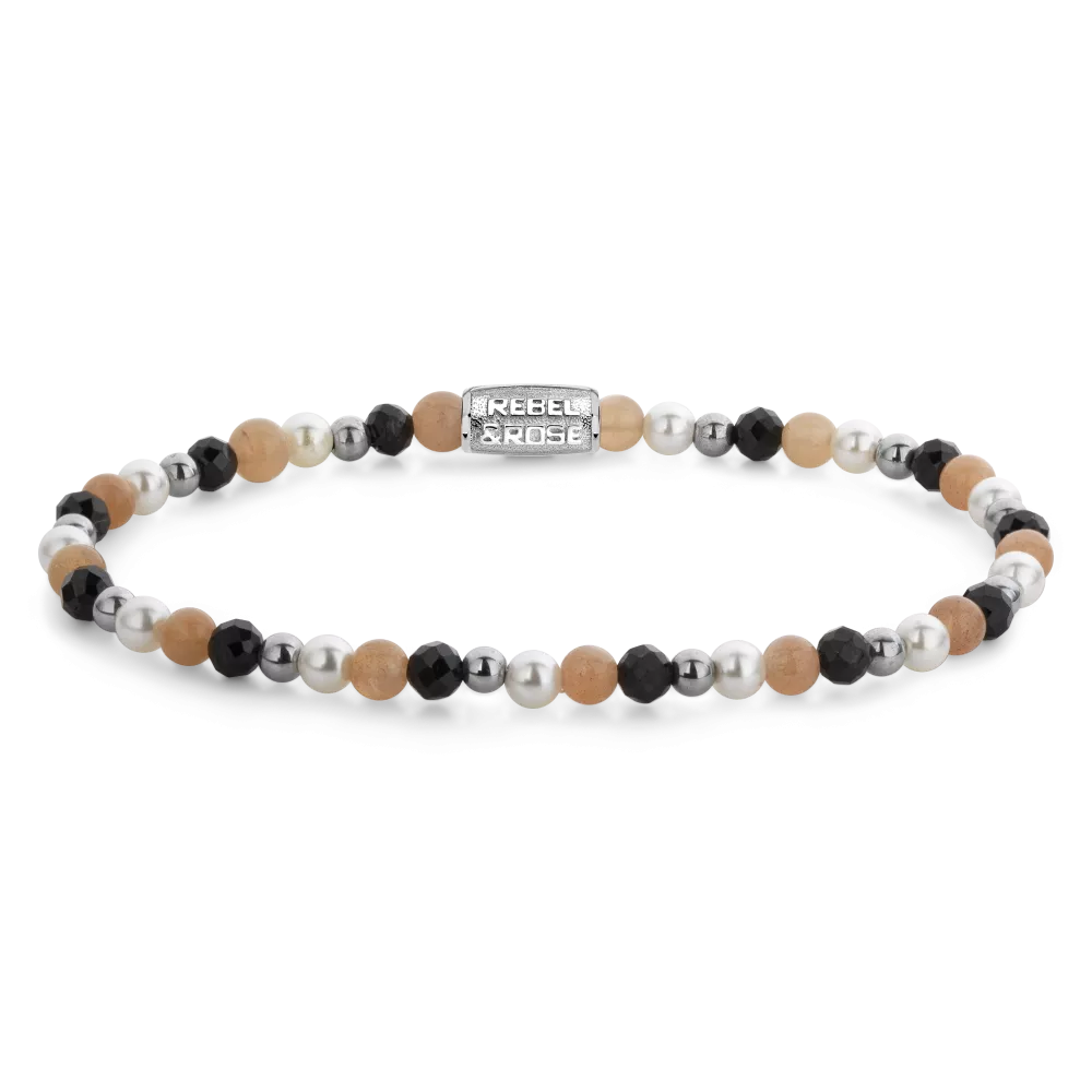 Pulsera de piedras negras, blancas y marrones con detalles plateados.