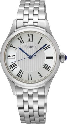 Reloj de mujer con caja plateada, esfera blanca con números romanos y correa de acero inoxidable.