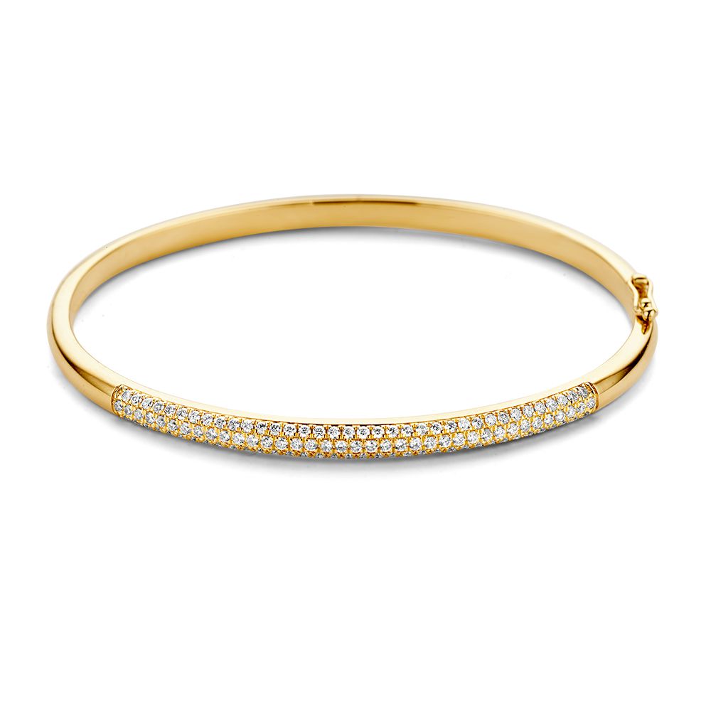 Pulsera rígida de oro amarillo con diamantes en pavé, 14 quilates, 1.02 quilates de diamantes.