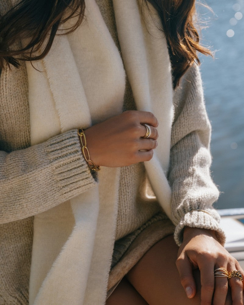 Pulsera de eslabones en oro amarillo con eslabones asimétricos – 14 quilates de oro