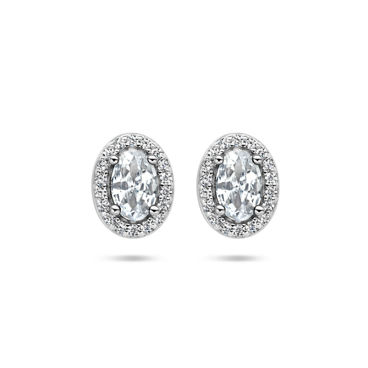 Pendientes de zircón halo en plata rodiada con forma ovalada y detalles brillantes.