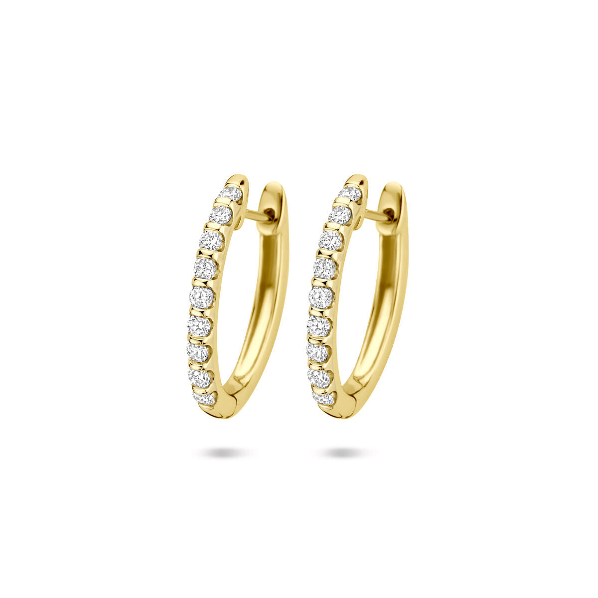 Pendientes de aro de oro amarillo de 14K con diamantes lab-grown de 0.25 ct (2x 0.125 ct).