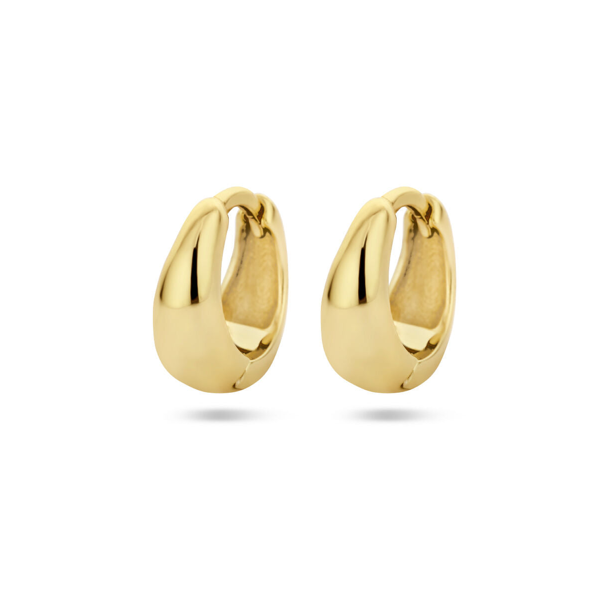 Pendientes de aro de 1 micrón de plata dorada (amarillo) con acabado brillante.