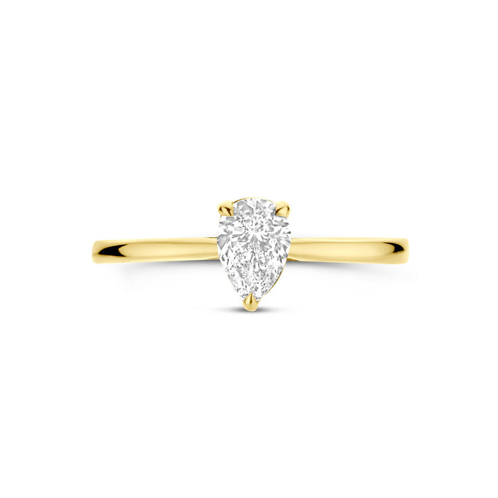 De Van der Kooij Collectie ring lab grown diamant 0.50ct H SI in 14K geelgoud is een damesring met peer geslepen solitaire, elegant gepresenteerd tegen een effen witte achtergrond.