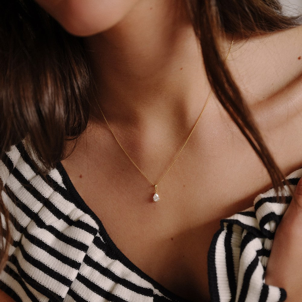 Collar Ava 0,50 crt. oro blanco