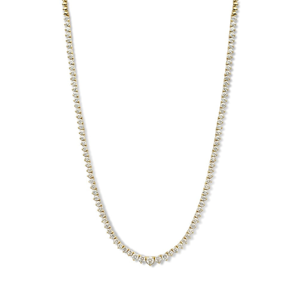 Collar de oro amarillo con diamantes de 5,00 quilates en un diseño delicado y brillante.