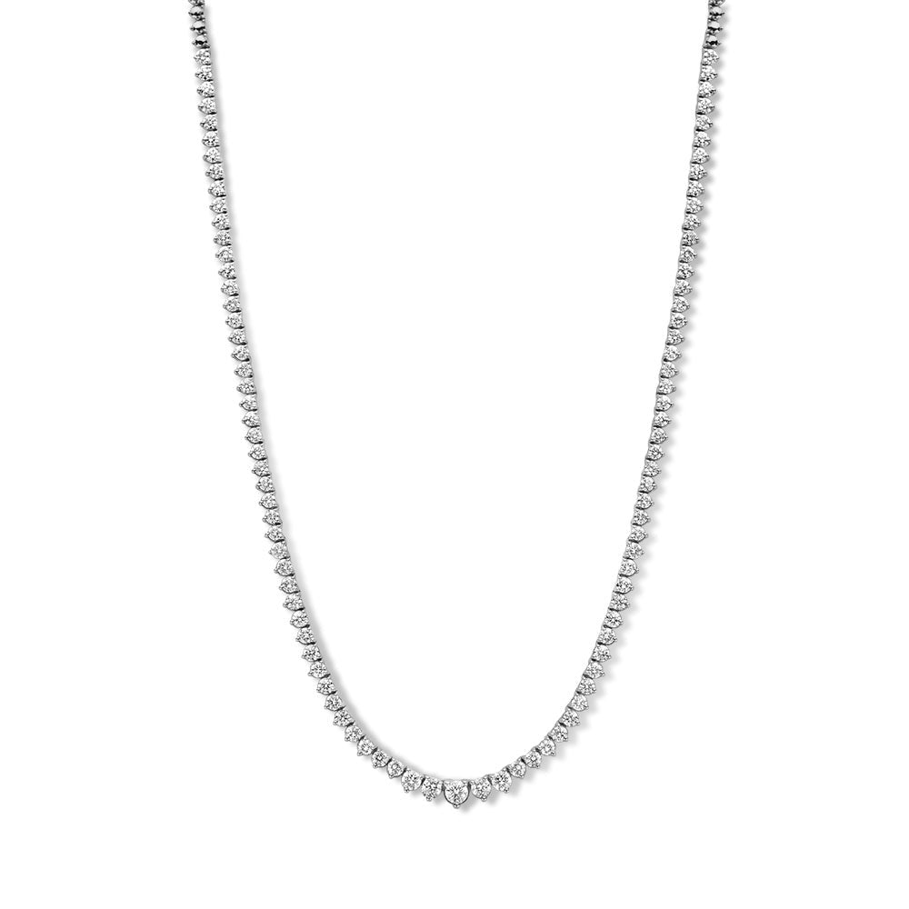 Collar de oro blanco con diamantes de 5,00 quilates, diseño delicado y brillante.