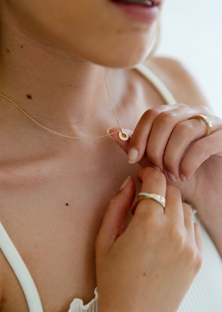 Collar de oro amarillo con diamante - 14 quilates lujo atemporal