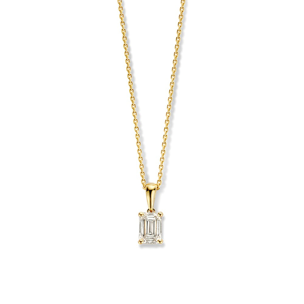 Collar de oro amarillo con colgante rectangular y diamante de 0,50 quilates.