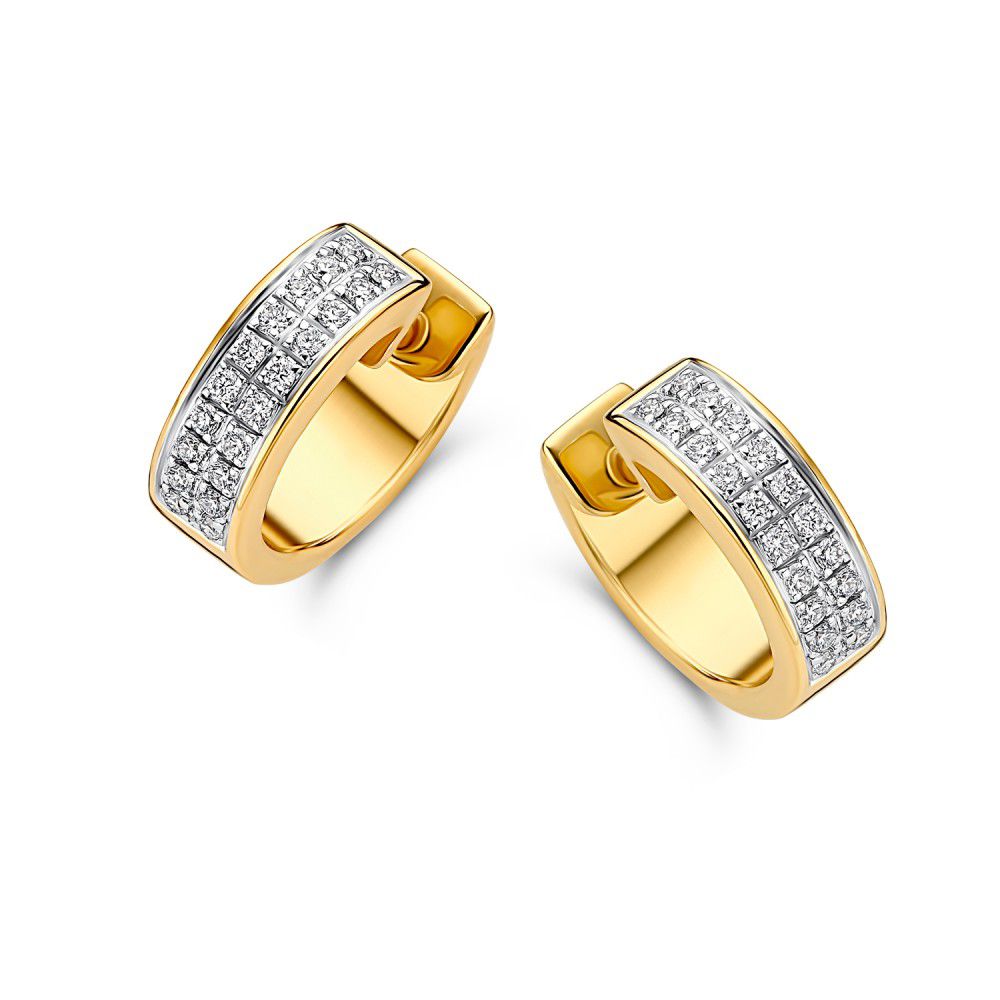 Aros bicolor de oro blanco y amarillo con diamantes, 14 quilates, 0.31 quilates de brillantes.
