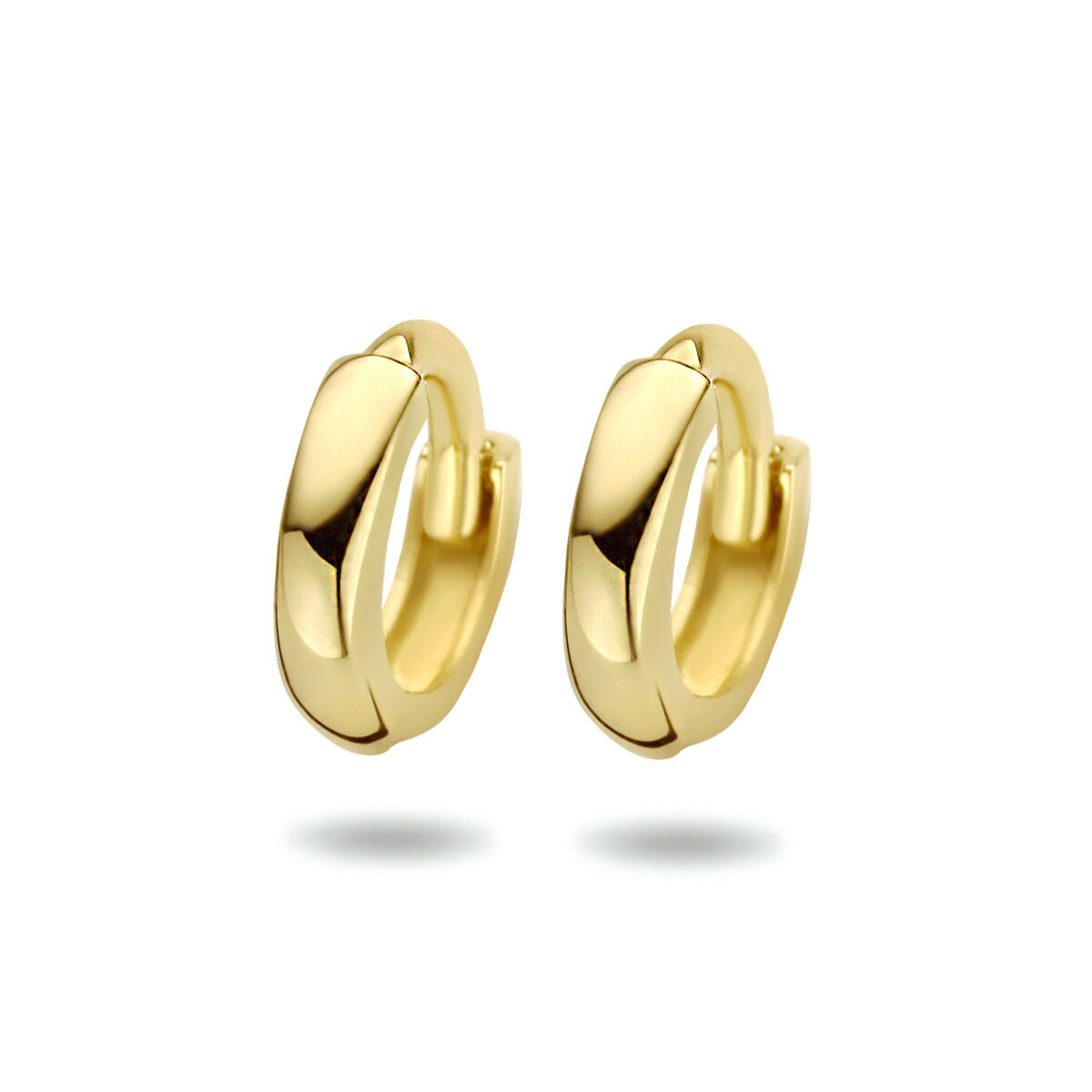 Pendientes de aro de 14K en oro amarillo, con un diseño liso y brillante de 1,6 x 7,0 mm.