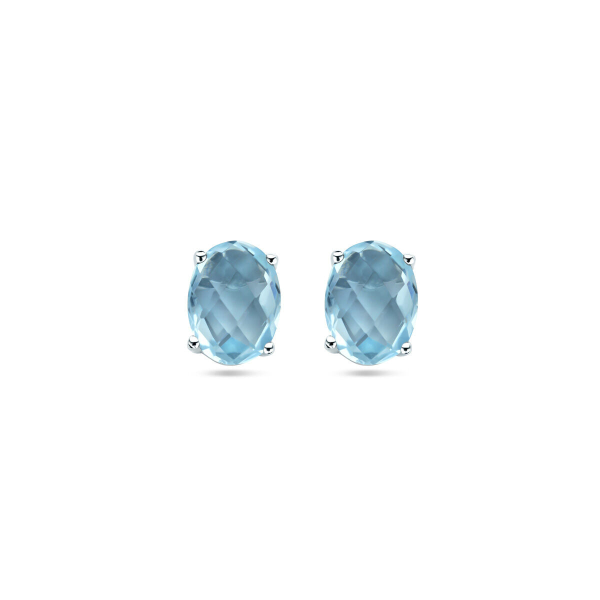 Pendientes de primera puesta de topacio azul en plata rodiada con forma ovalada.