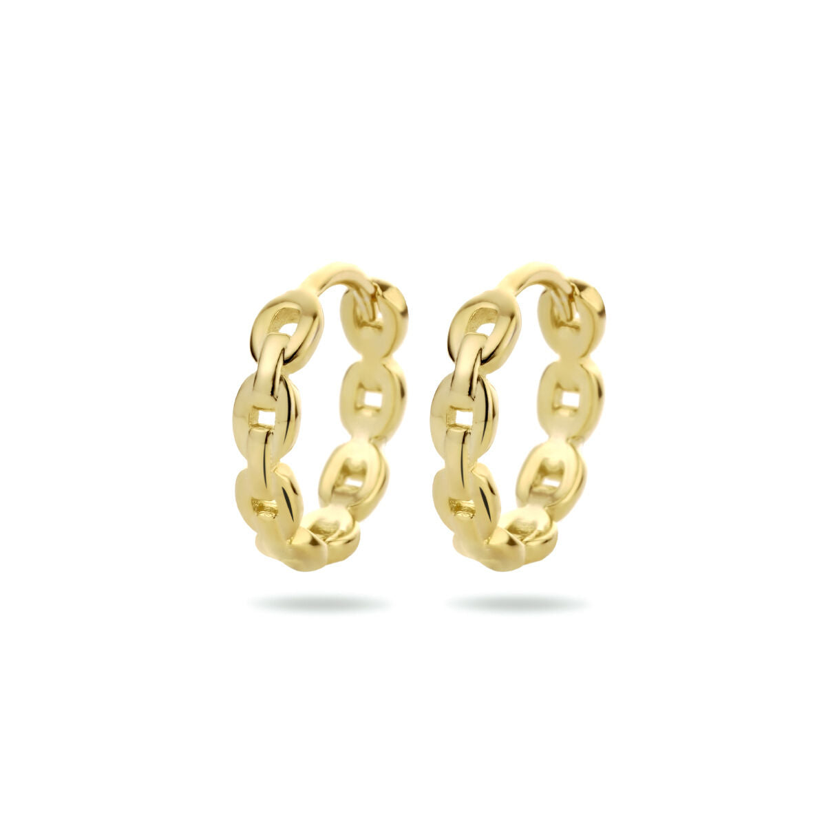 Pendientes de aro en forma de cadena, de color dorado y acabado brillante.