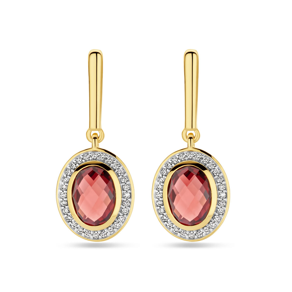 Pendientes largos de granate y diamantes de 0.18ct en 14K de oro amarillo.