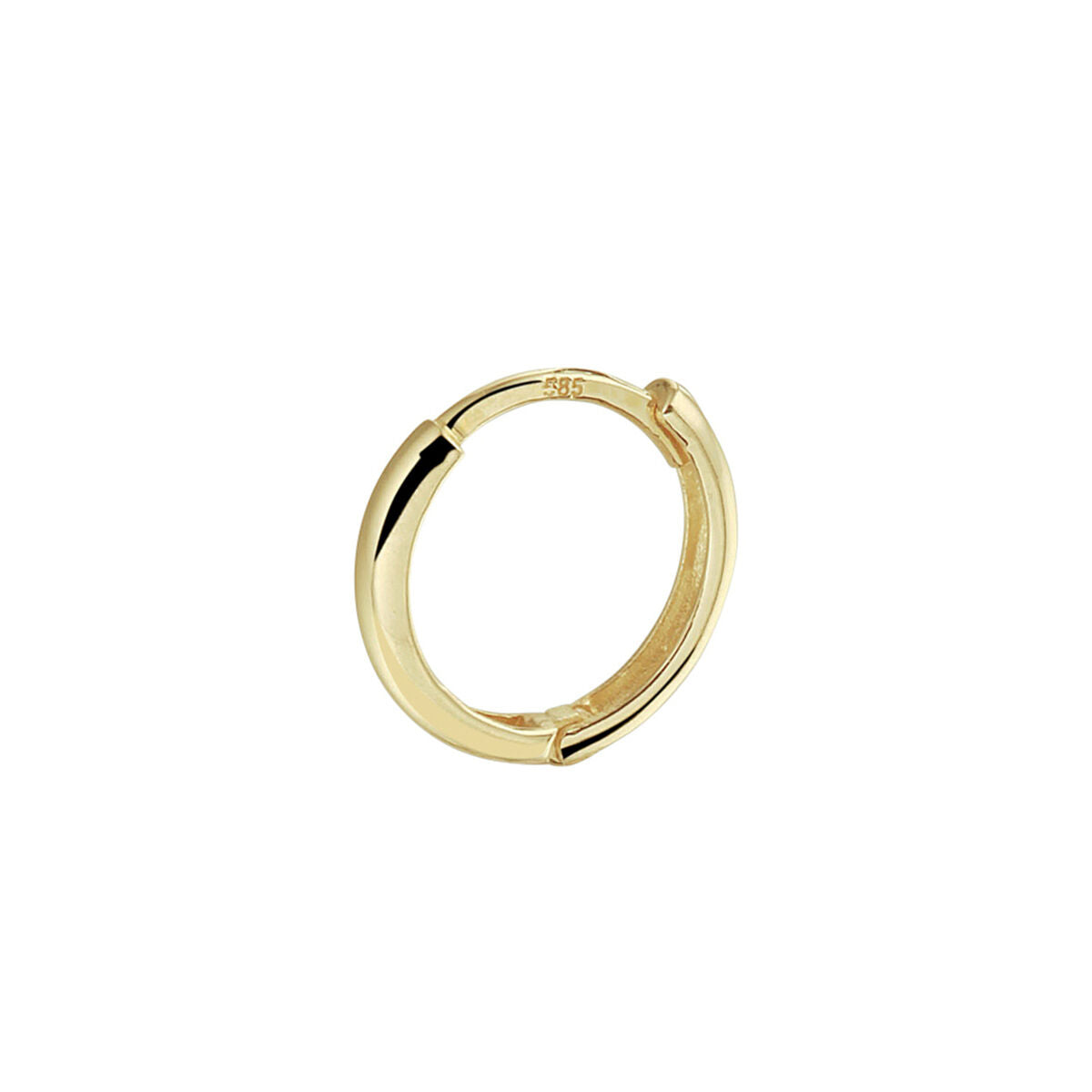 Aro de oro amarillo de 14 quilates con un diseño simple y pulido.