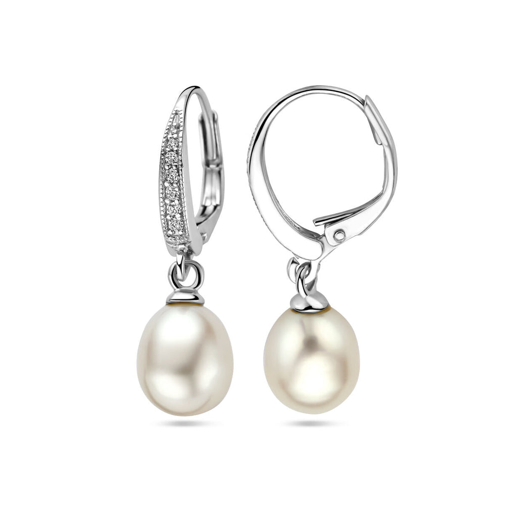 Van der Kooij Collectie oorhangers parel en zirkonia brisur haak van gerhodineerd 925 zilver, met witte zoetwaterparel en zirkonia op een witte achtergrond.