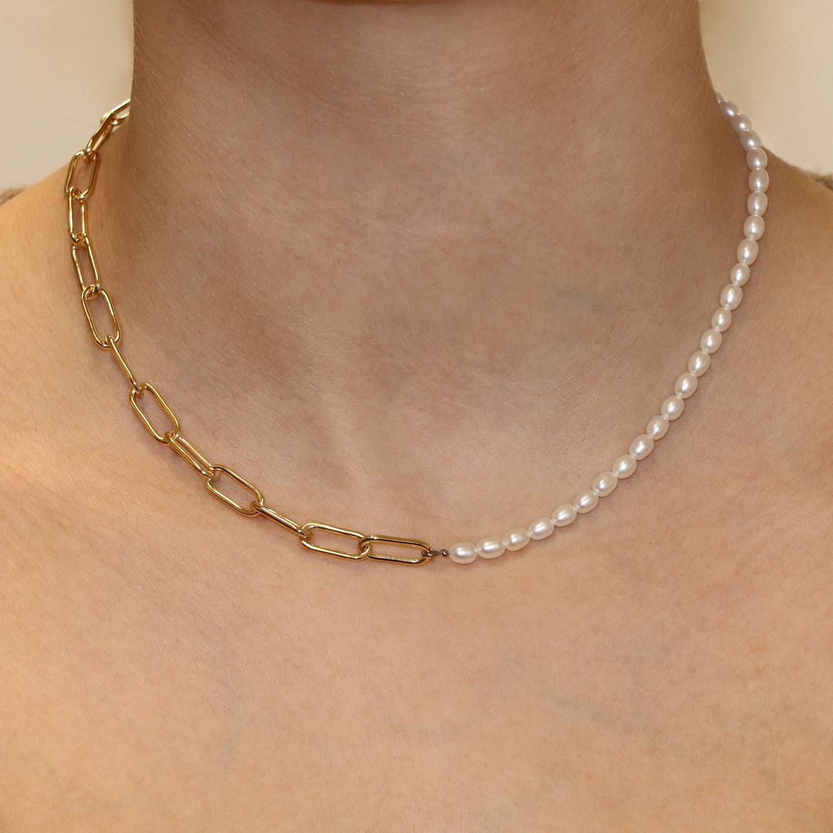 Collar de titanio gp perla 08062-02