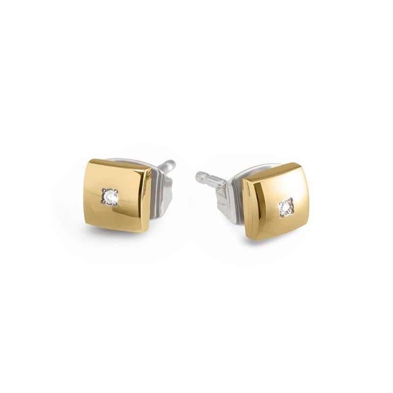 Pendientes de titanio bicolor con un diseño cuadrado y un pequeño diamante en el centro.