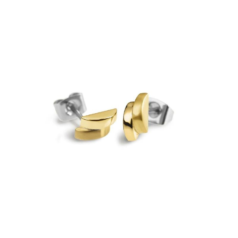 Pendientes de oro con diseño moderno y acabado brillante, en forma de hojas.