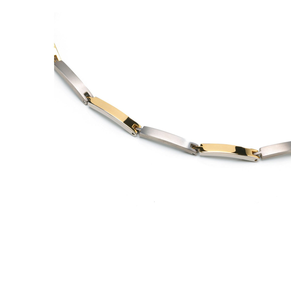Collar bicolor de titanio con eslabones rectangulares en tonos plateado y dorado.