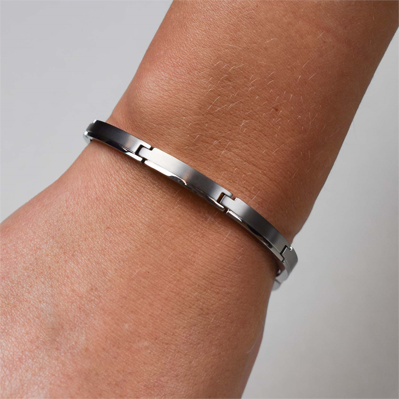 Pulsera de titanio 03025-01