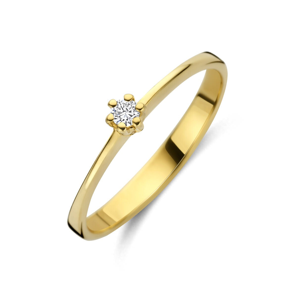Anillo de oro amarillo de 14k con diamante cultivado en laboratorio.