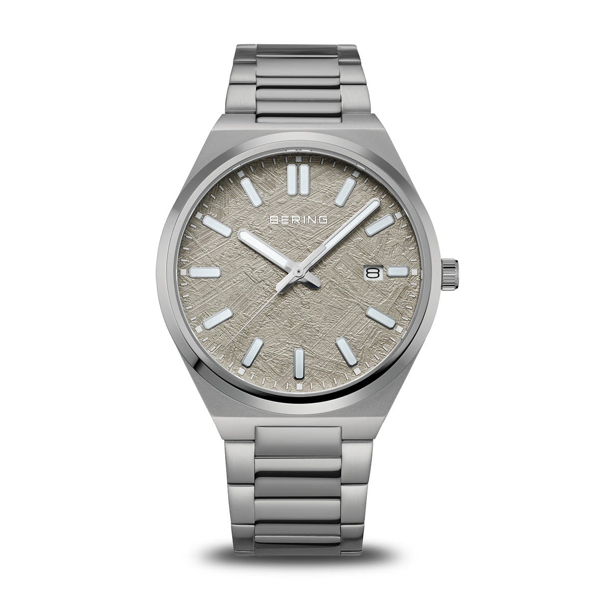 Reloj de hombre Bering con esfera gris, correa de acero inoxidable y detalles en plata.