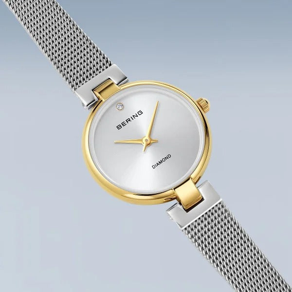 Reloj de mujer Bering – Classic, chapado en oro con banda milanesa de plata