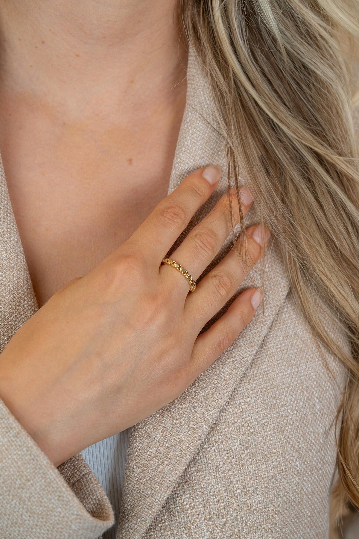 Anillo Chapado en Oro ZIR2802