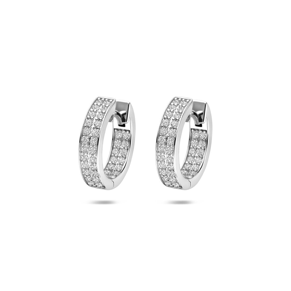 Aros de plata con circonitas, acabado rodiado, de 15x3.5 mm.