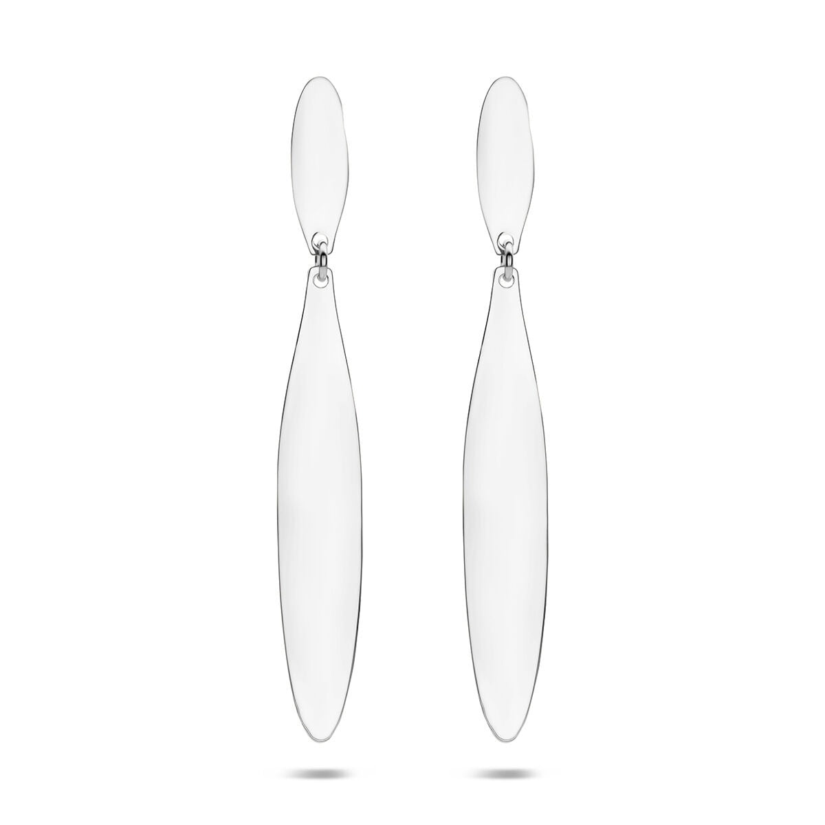 Pendientes largos de plata 925 rodiada con un diseño alargado y brillante.