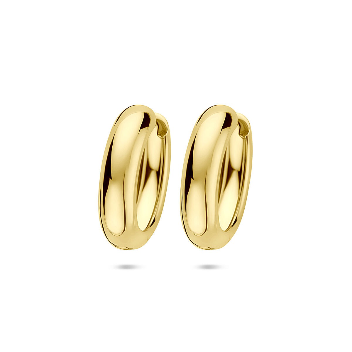 Pendientes de aro dorados de plata.
