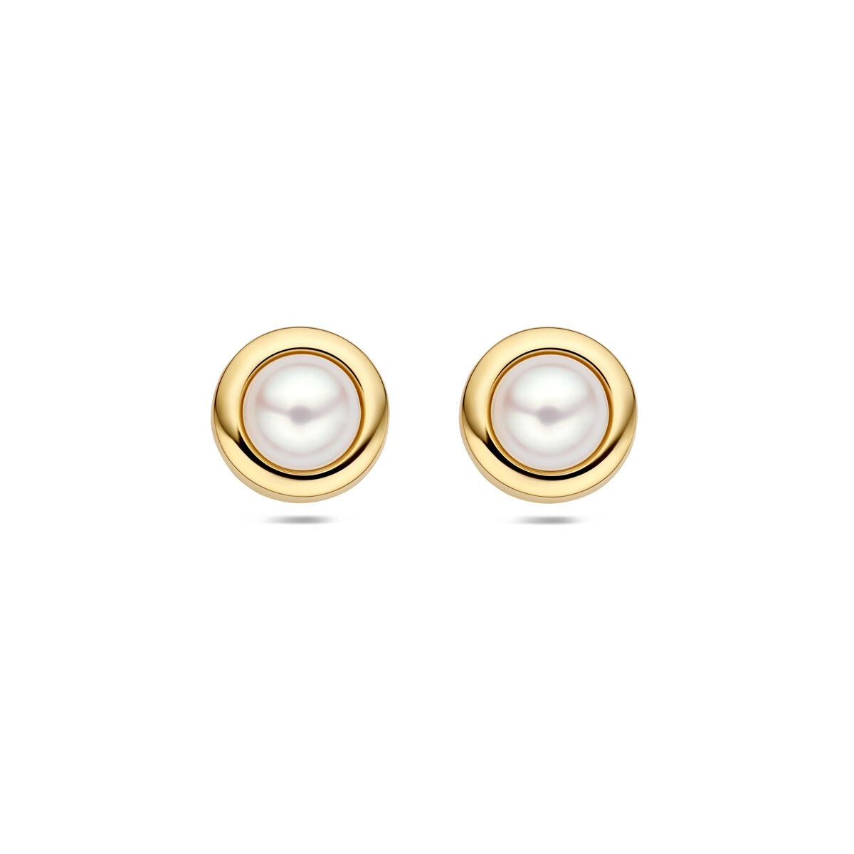 Pendientes de oro amarillo de 9 quilates con perlas de agua dulce.