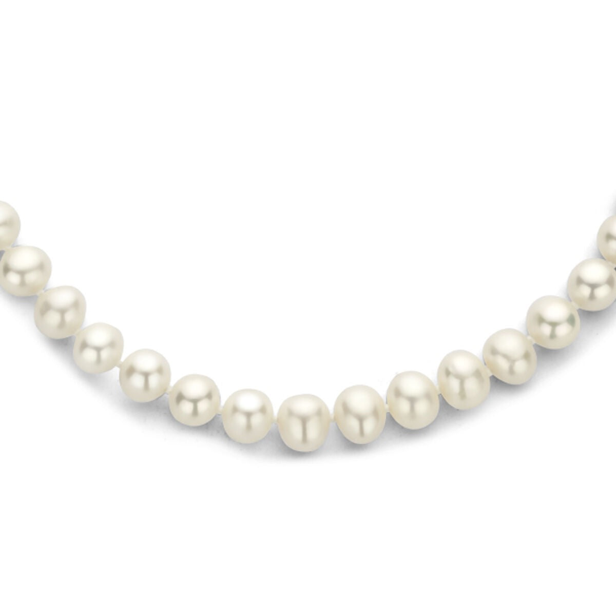 cadena de plata rodiada con perlas de agua dulce.