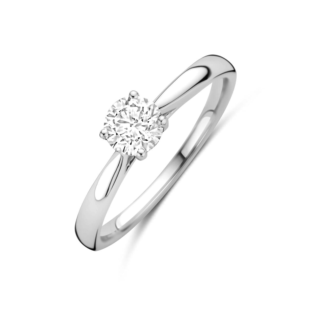 Anillo de dama en oro blanco de 14k con diamante cultivado en laboratorio de 0.50ct.