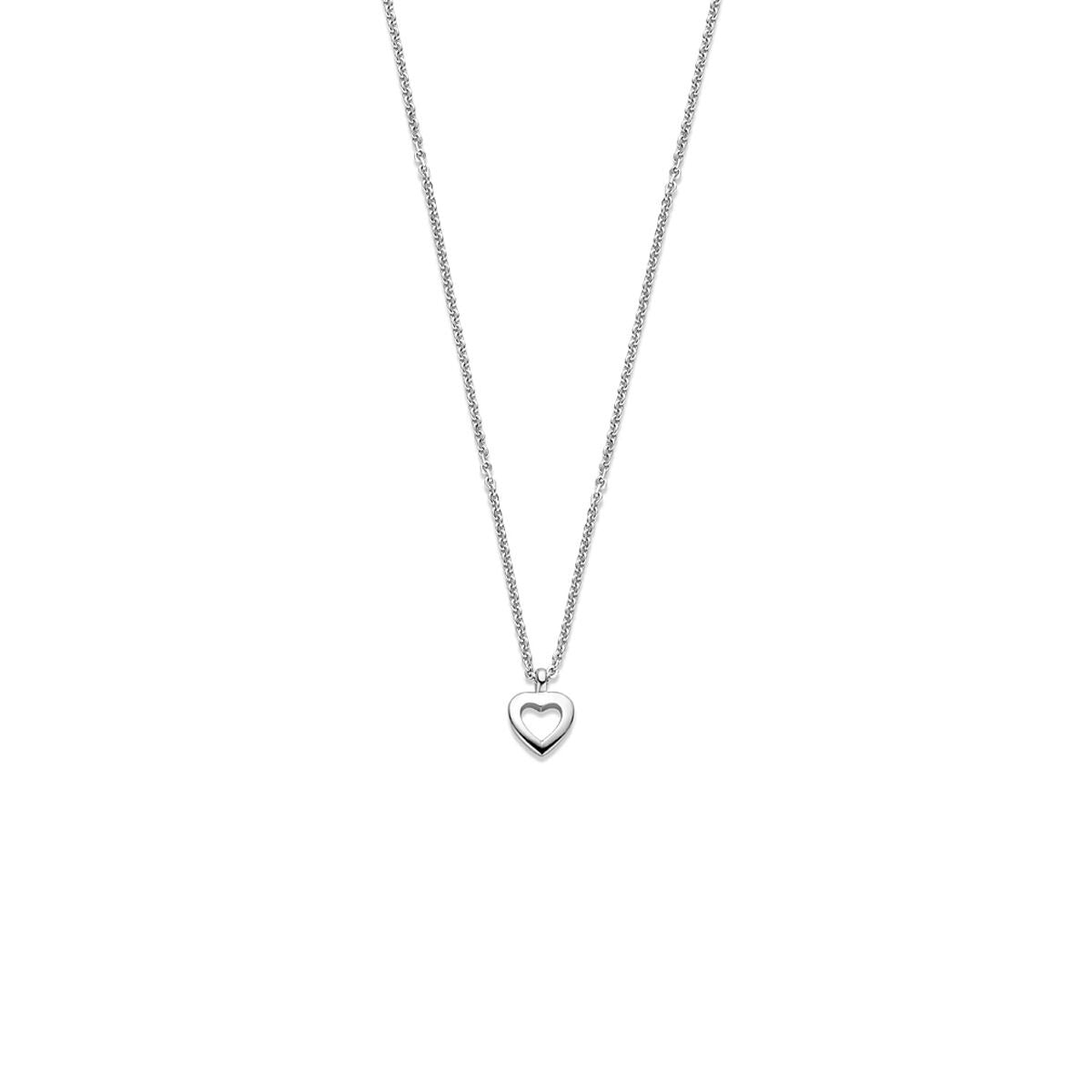 Collar de plata rodiada 925 con un colgante en forma de corazón.